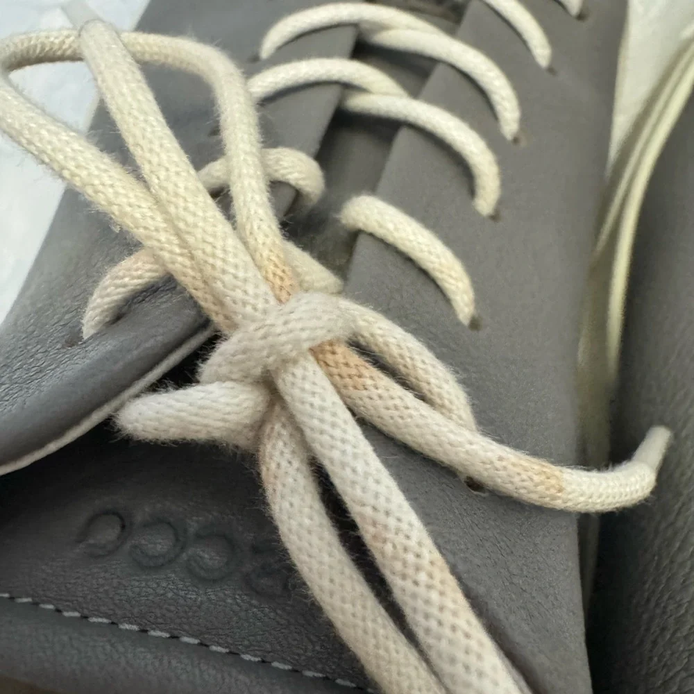 Ecco gillian tie